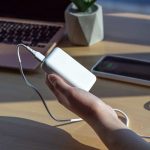 行動電源可以充筆電嗎?全解析行動電源是否能充筆電!
